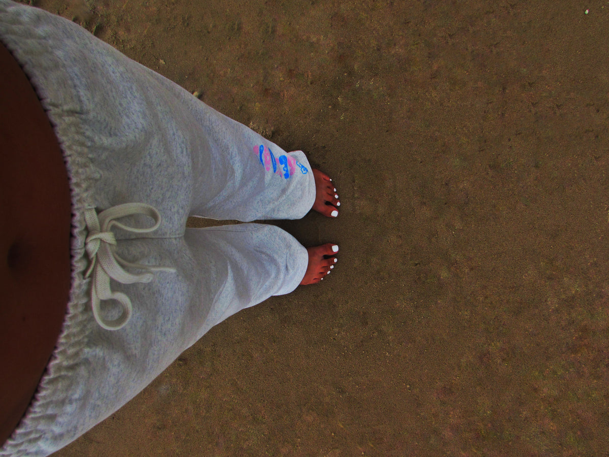 Beach days sweatpants in cloudy paradise