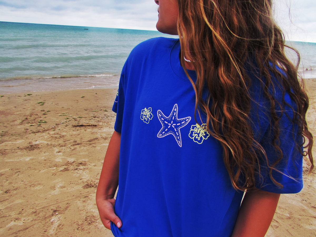 Beach days t-shirt in coastal lagoon