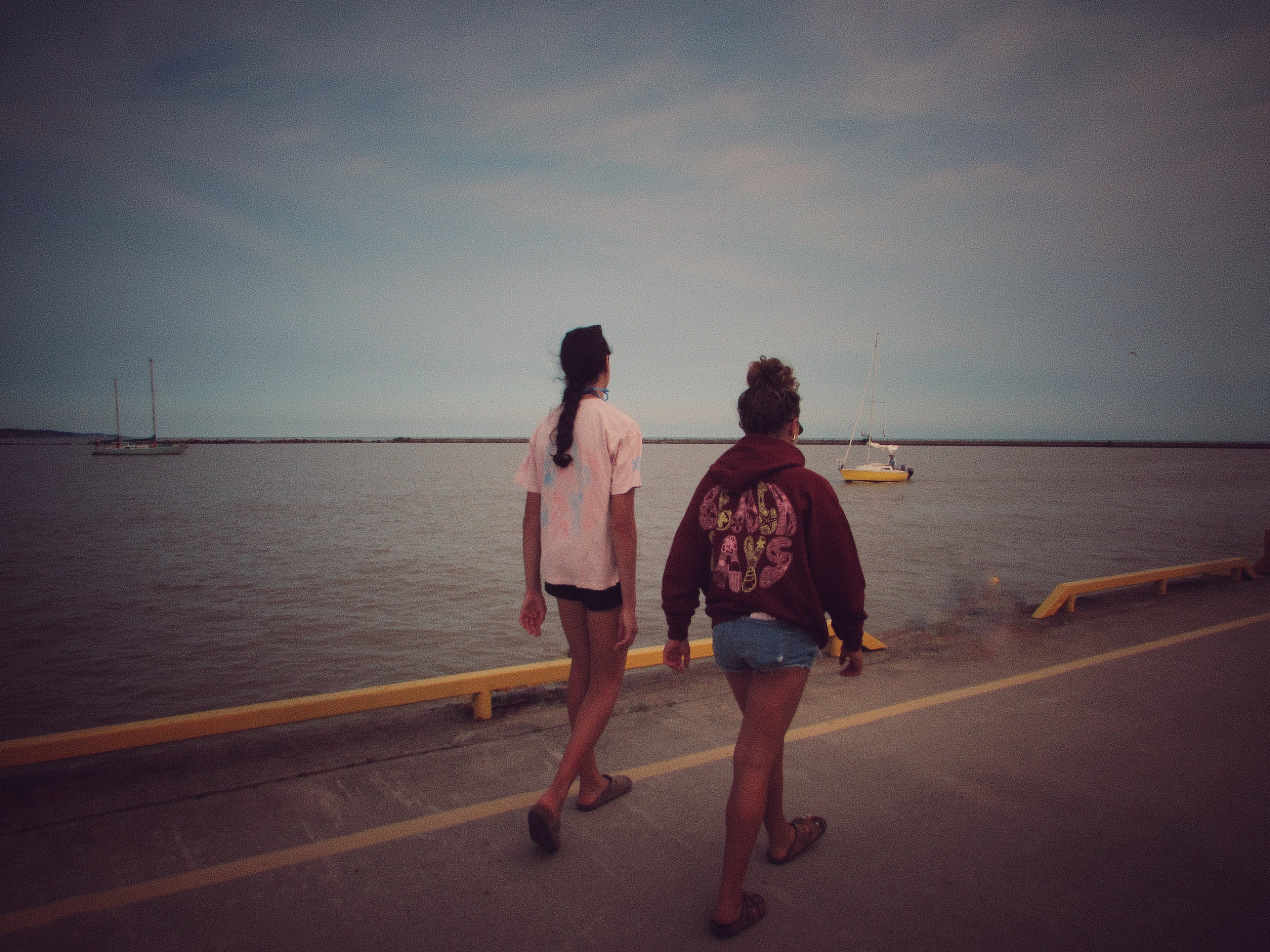Beach days hoodie in sunset bonfire