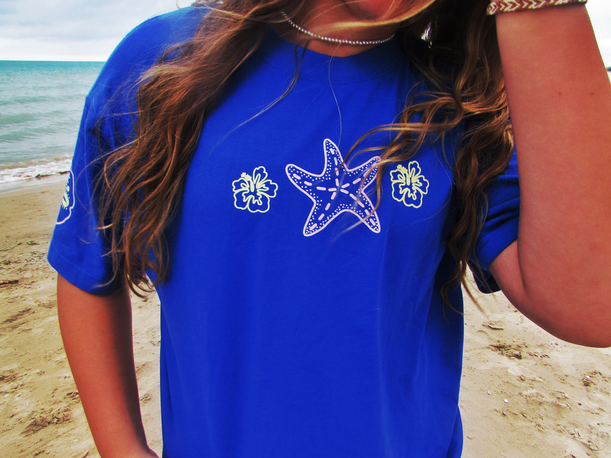 Beach days t-shirt in coastal lagoon