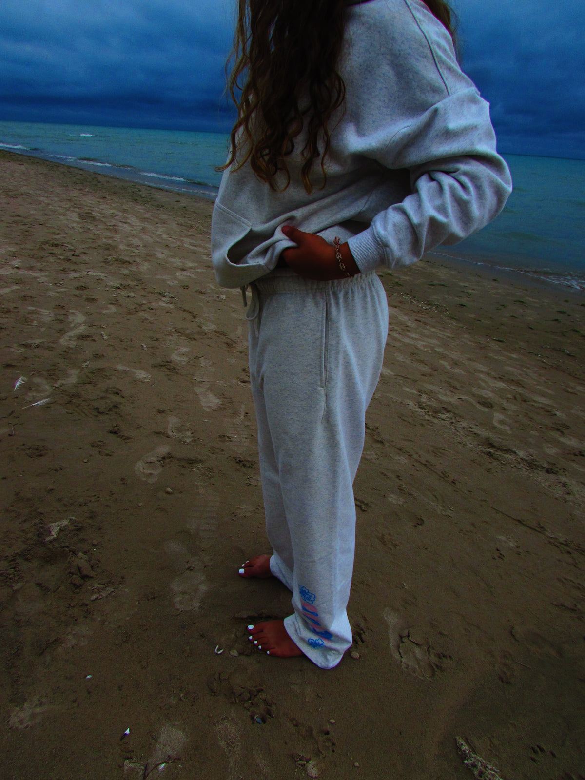 Beach days sweatpants in cloudy paradise